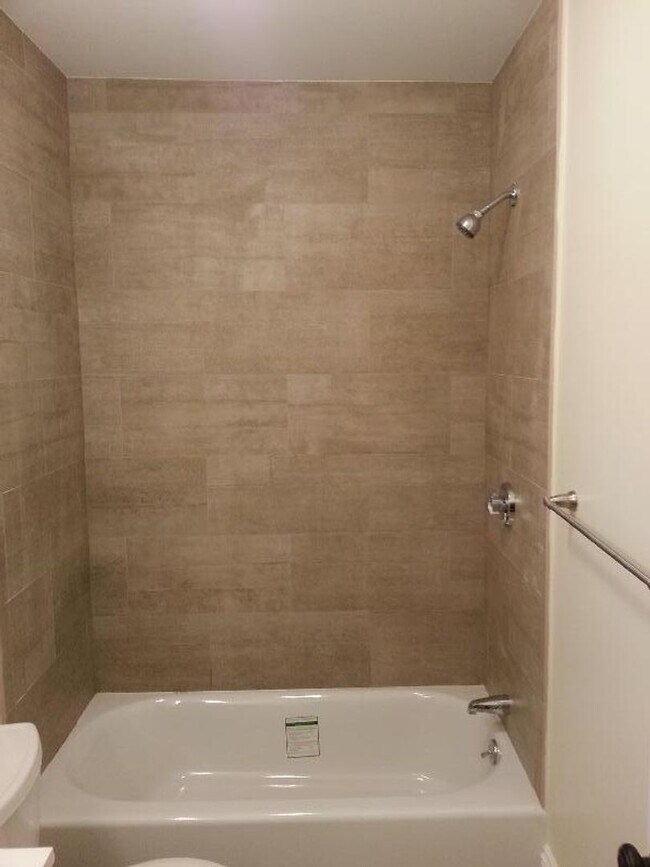 Photo - 84 Linden St