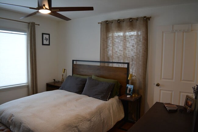 $2,500 - Centrally Located 2 bed/ 2.5 bath... - $2,500 - Centrally Located 2 bed/ 2.5 bath... Casa