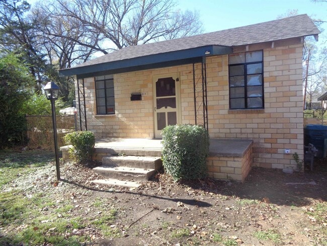 Photo - 2514 Johnson St