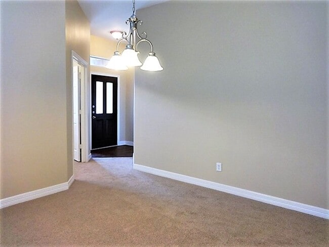 Photo - 19072 Hammer Ln