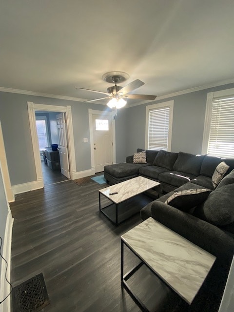 Photo - 220 Bassett St