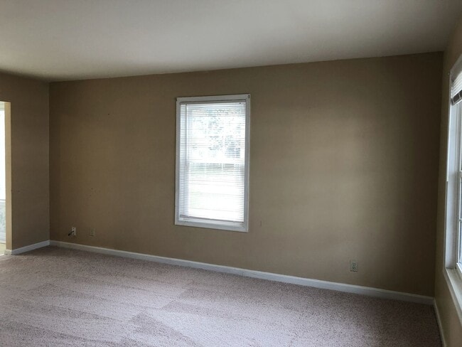 Photo - Stafford End Unit Townhouse