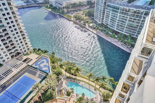Photo - 901 Brickell Key Blvd Unidad 2302