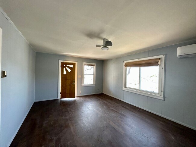 Photo - 3 Bed / 2 Bath Custom Pioche House