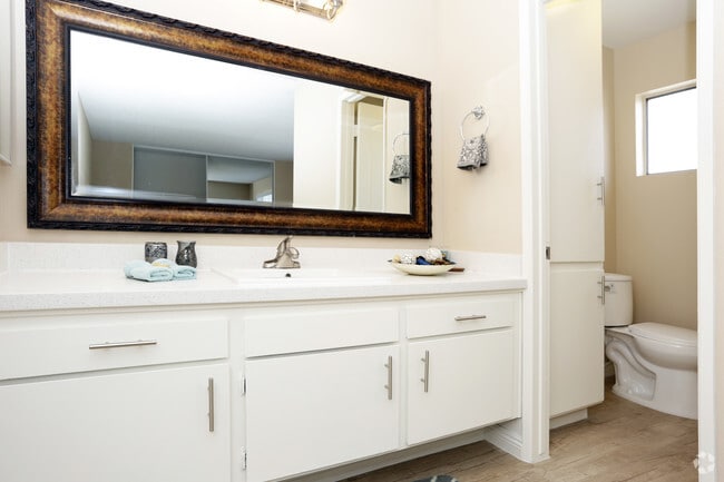 Photo - Sea Cliff Terrace