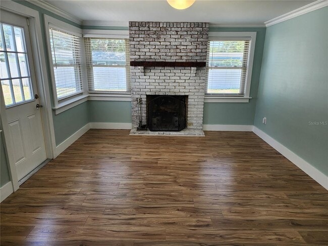 Photo - 2347 Eastwood Dr