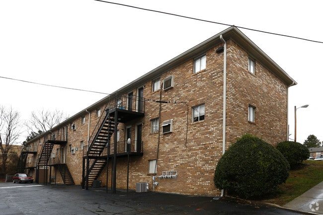 Chamblee Heights - Chamblee Heights