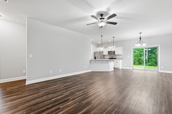Photo - 217 Timberlake Dr