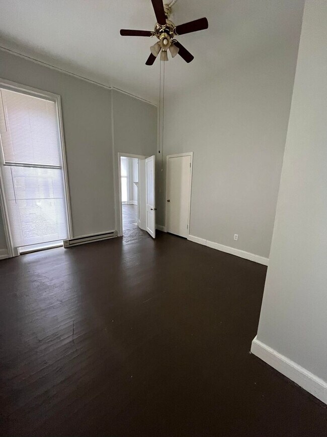 Photo - 911 N 9th St Rd Unit #1