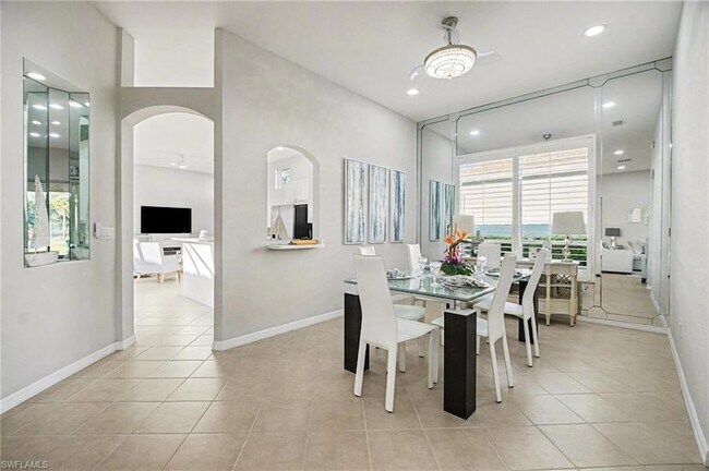 3421 Marbella Ct
