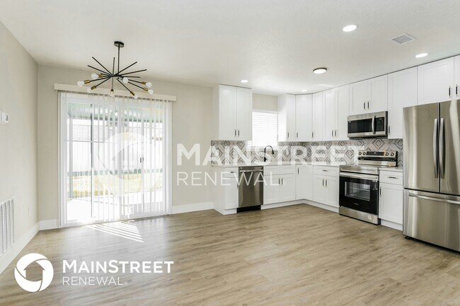 Photo - 512 Wildwood Dr