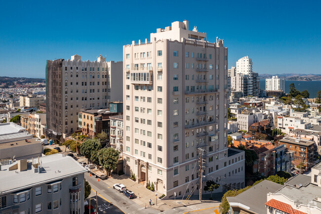 Photo - La Mirada Apartments