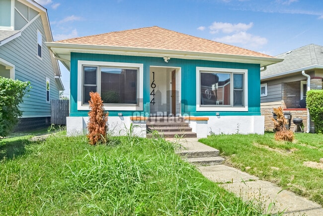 Photo - 1644 Dr Andrew J Brown Ave