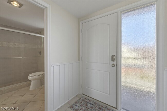 Photo - 801 River Point Dr Unit 303A