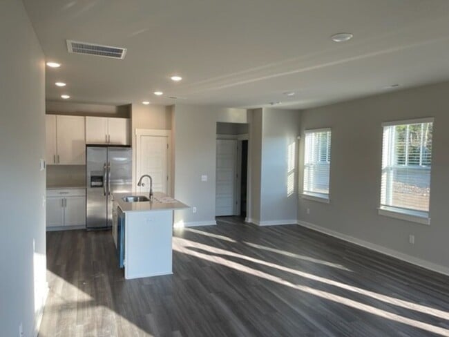 Photo - Stunning home in Murfreesboro