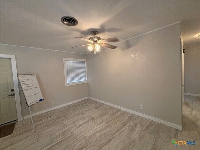 Photo - 2502 E Poplar Ave