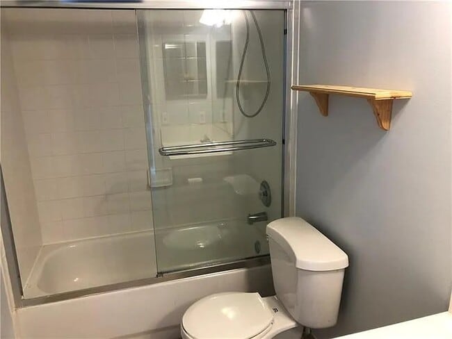 Building Photo - 4050 Eastridge Dr Rental