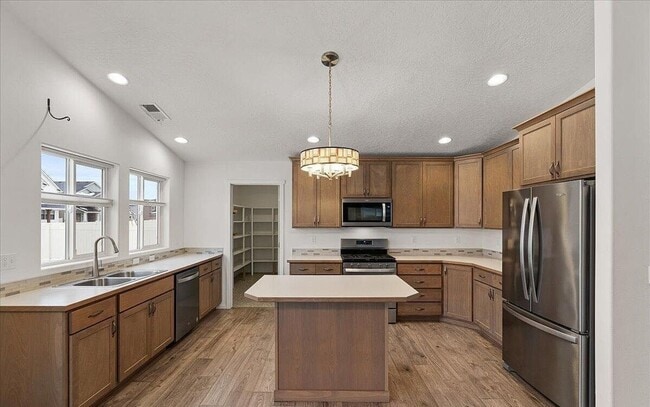 Photo - Great Location, Single Family Home, Post F...