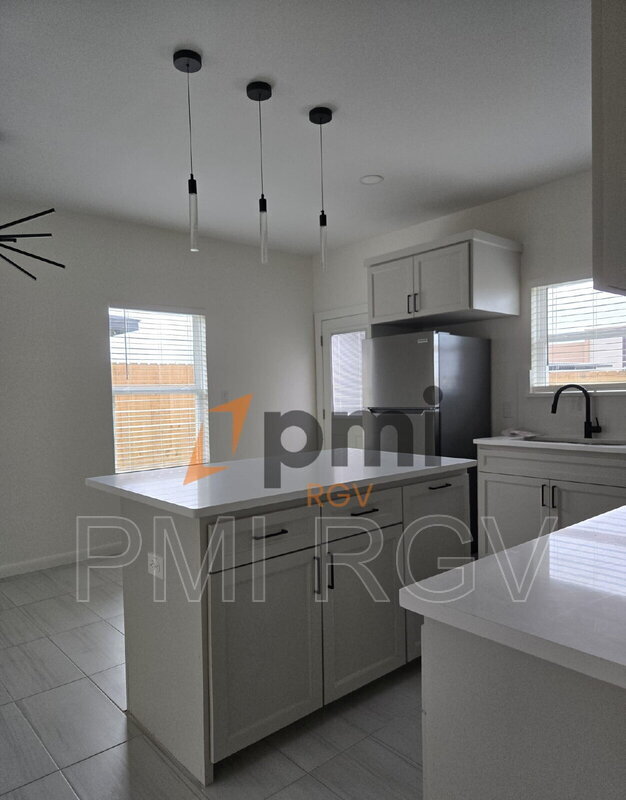 Photo - 2609 Brookside Bent St Unit 3