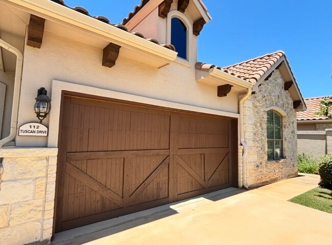 Photo - 112 Tuscan Dr