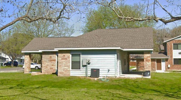 Photo - 106 Walnut St