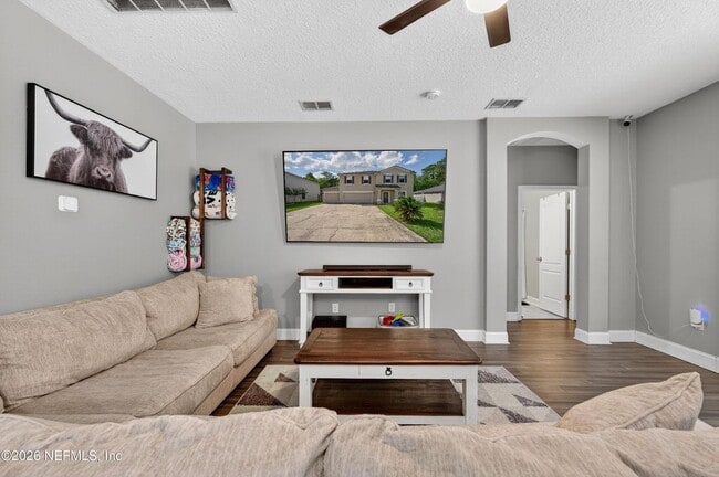 Photo - 2038 Creekmont Dr