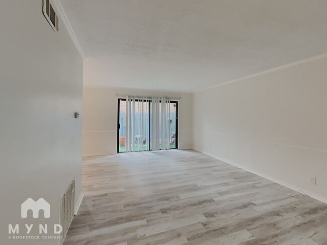 Photo - 3318 Northcrest Rd