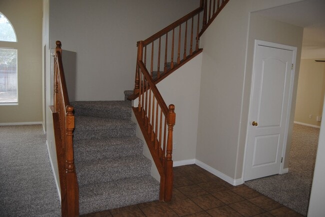 Photo - 10101 St Albans Ave