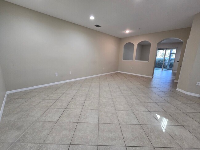 Photo - 5490 Soapstone Pl Unit 8-102