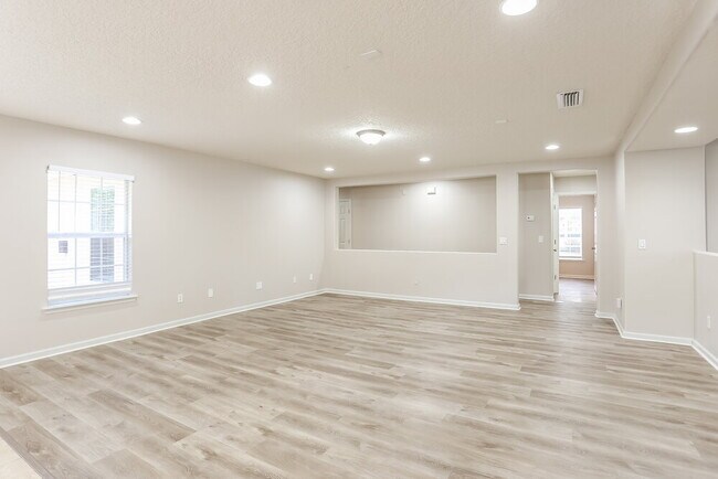 Photo - 12391 Deersong Dr