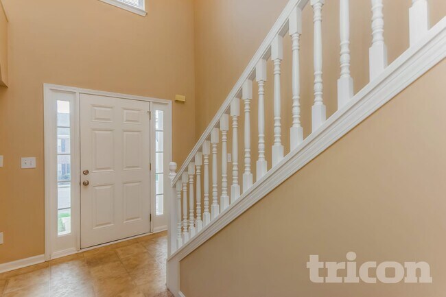 Photo - 2957 Jenkins Dr