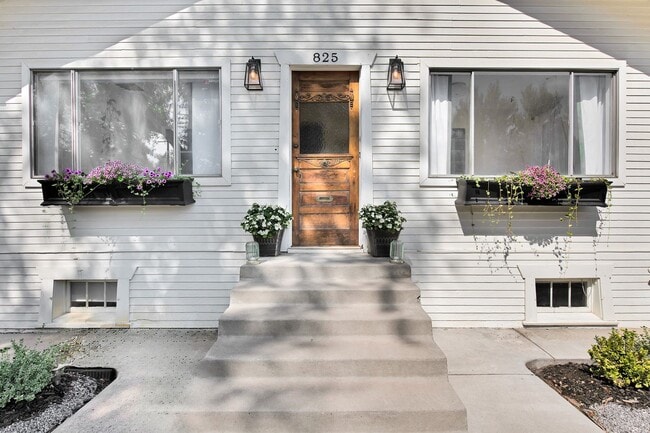 Photo - 825 N 7th St Unidad Furnished