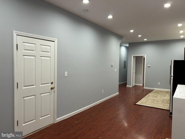 Photo - 813 N Fulton Ave