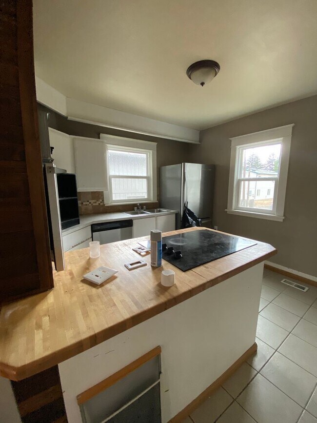 Photo - 18-20 N. 7th Street Unit 18 N. 7th Street- Upper