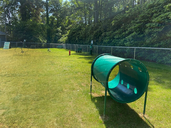Enclosed Dog Park - Tartan Place
