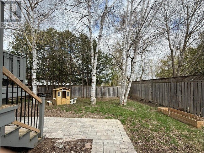 Photo - 386 Irene Dr
