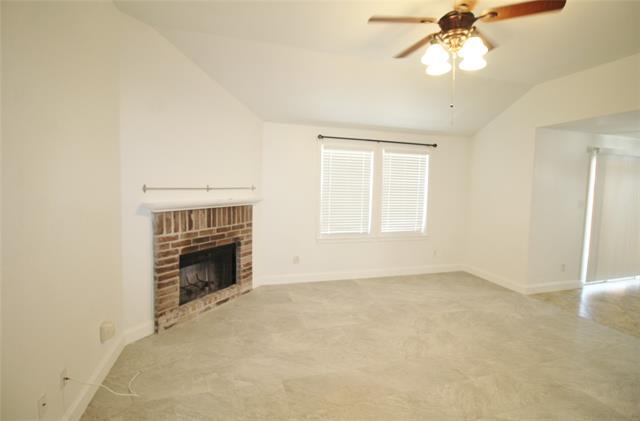 Photo - 928 W Oakcrest Dr