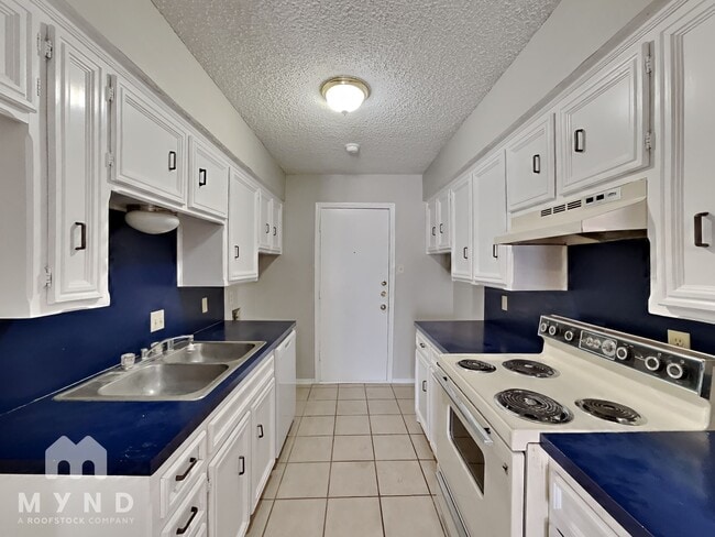 Photo - 6175 34th St