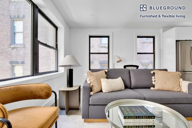 Photo - 241 W 75th St Unit FL4-ID773