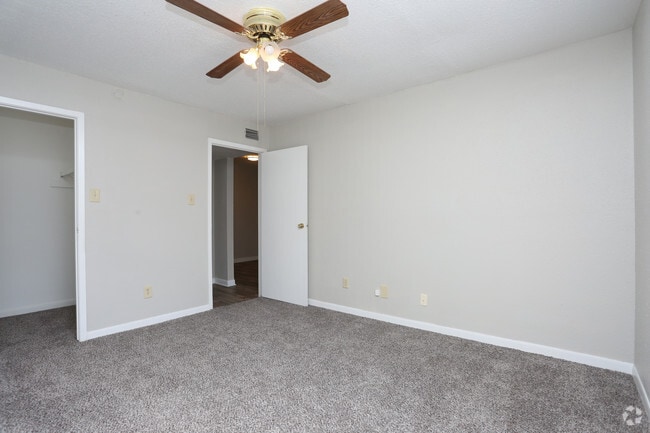 1 Br, Bedroom