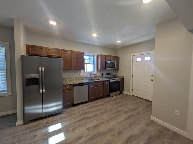 Photo - 212 Wareham St Unidad 1