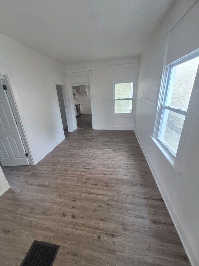 Photo - Charming 2-Bedroom Home with Fenced Yard in Covington!