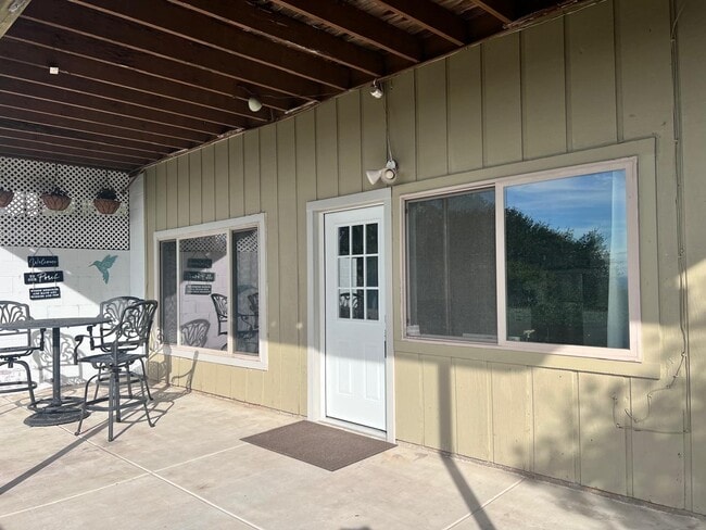 Photo - 496 Carr Ave Unit Aromas retreat