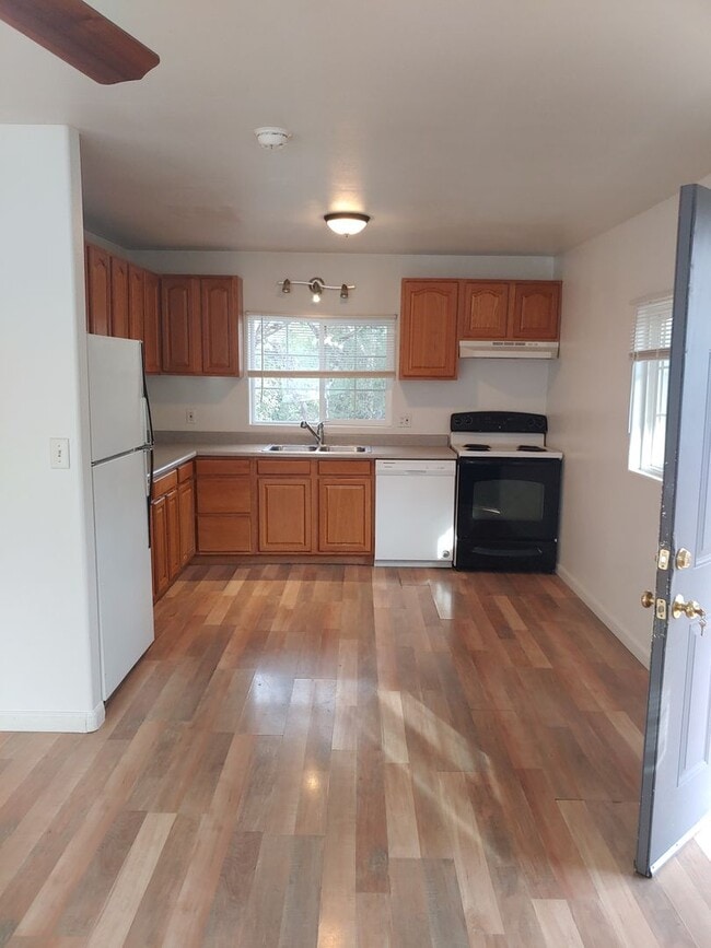 Photo - Available Now Casa