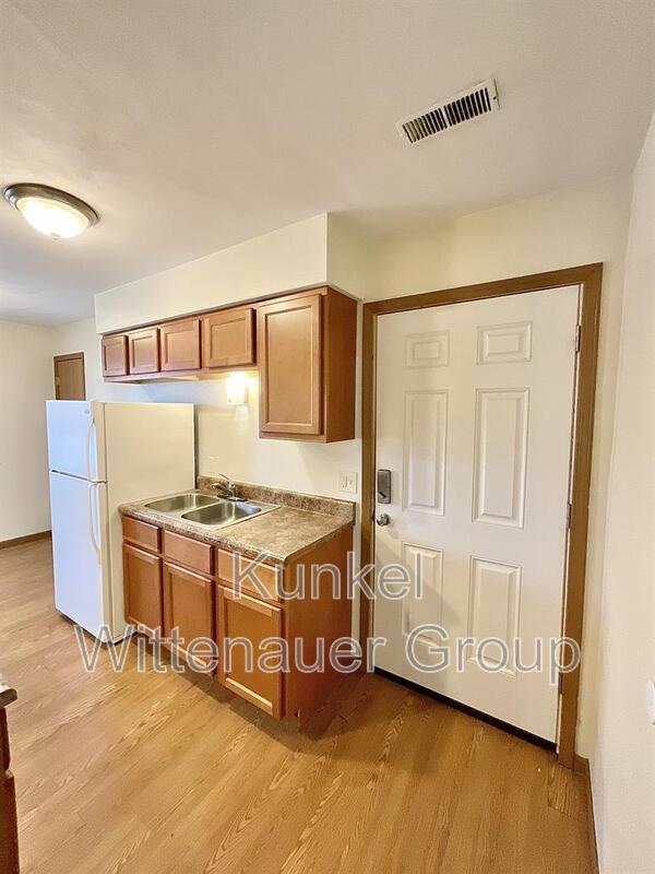 Photo - 1810 Jamestown Rd