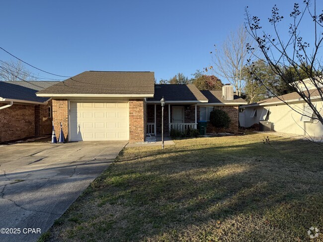 Building Photo - 419 Oleander Cir Rental