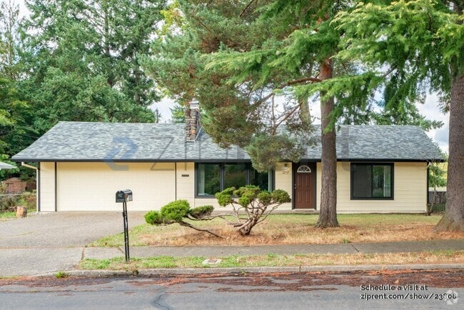 Building Photo - 12917 NE Holladay St Rental