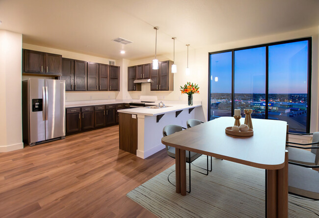 Building Photo - Panorama Heights Rental