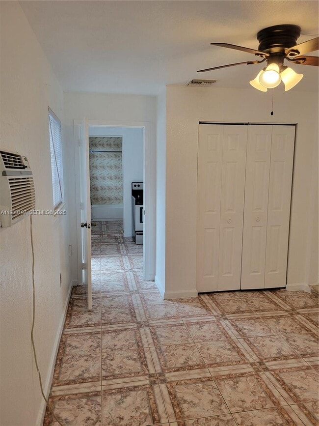 Photo - 14815 NE 8th Ct Unidad 1