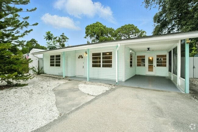 Building Photo - 2431 Prospect St Rental